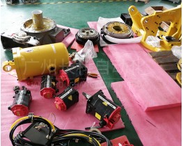 發(fā)那科機(jī)器人R-2000iC本體拆機(jī)件銷售：電機(jī)、減速器、平衡缸……
